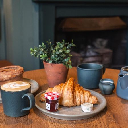 The Lazy Goose - Coffee House & Bedrooms Claypits Rum bild